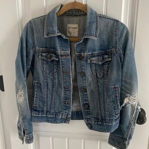 Old Navy Jean Jacket distressed XS denim jacket, sold out popular style